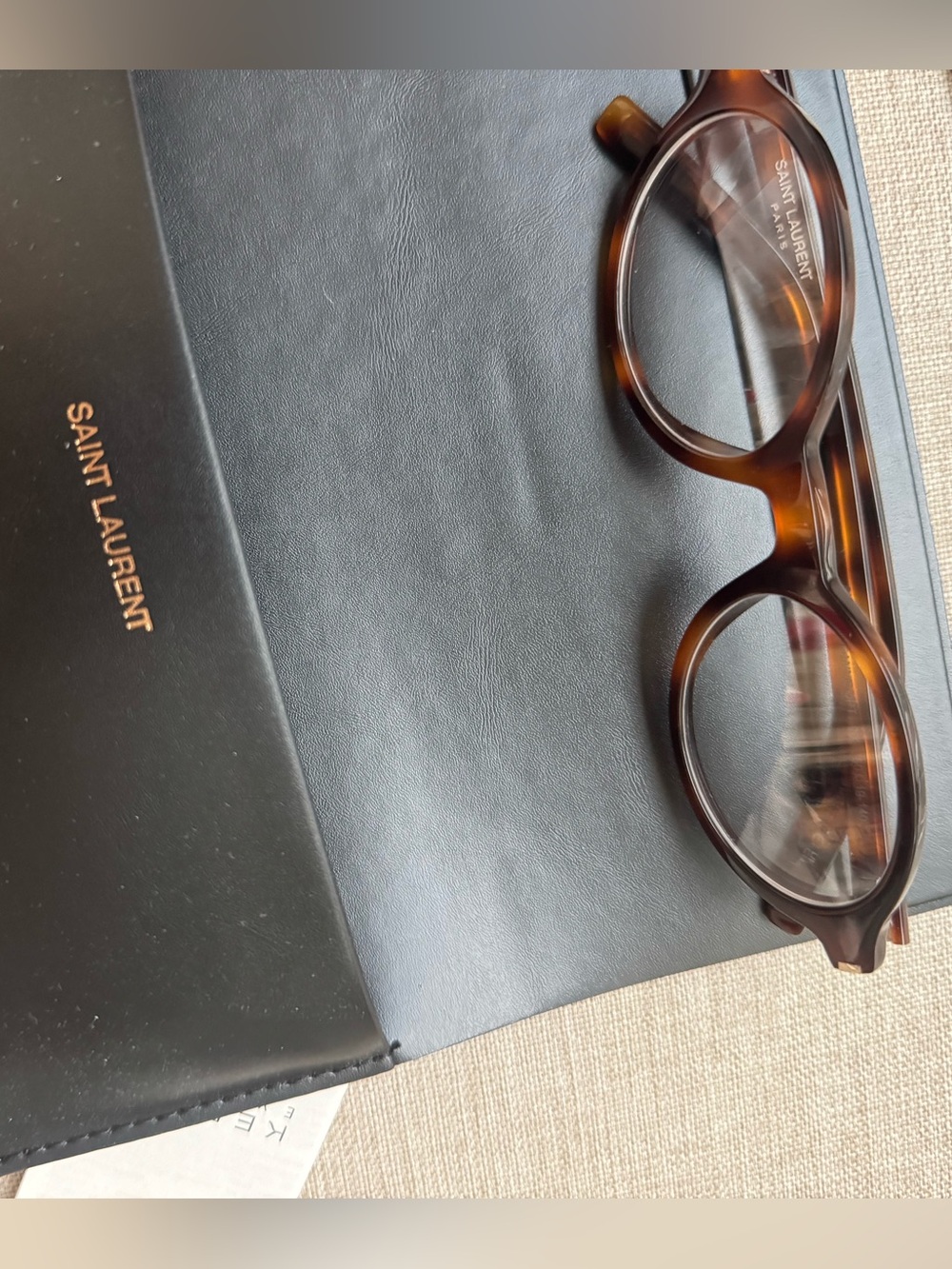 Saint Laurent Brown Jeanne oval frame - Picture 3 of 7